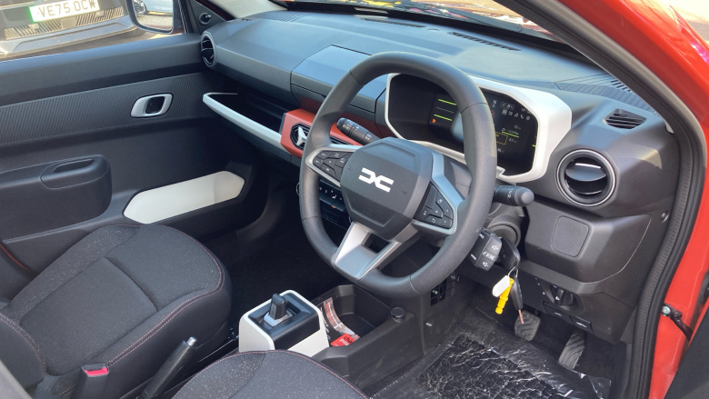 Dacia Spring 27kWh Expression 65 48kW 5dr Auto Electric Hatchback